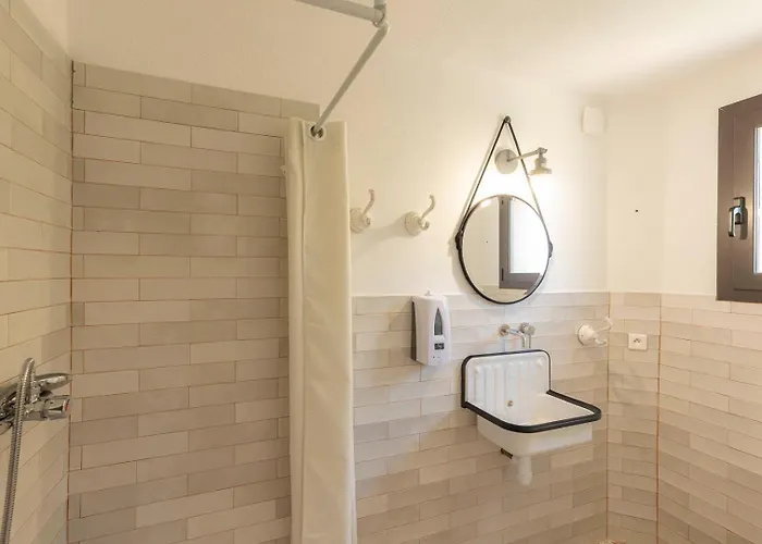 Corsica Porto-vecchio, Partie Dortoirs * Porto-Vecchio (Corsica)