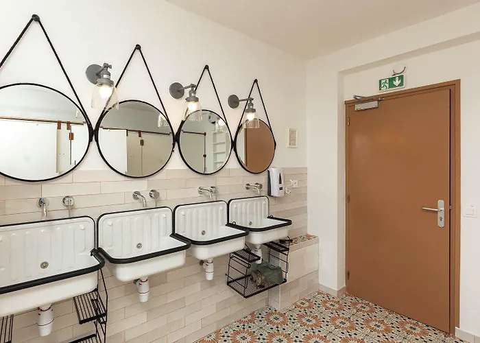 Hostel Corsica Porto-vecchio, Partie Dortoirs *